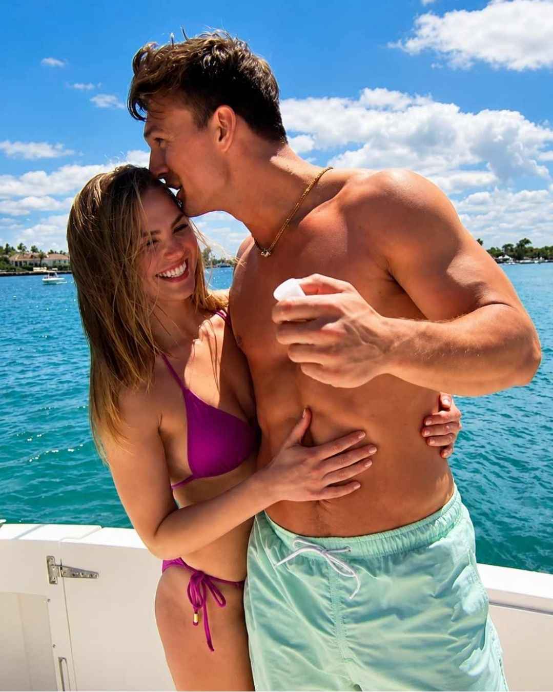 THE BACHELORETTE – HANNAH BROWN