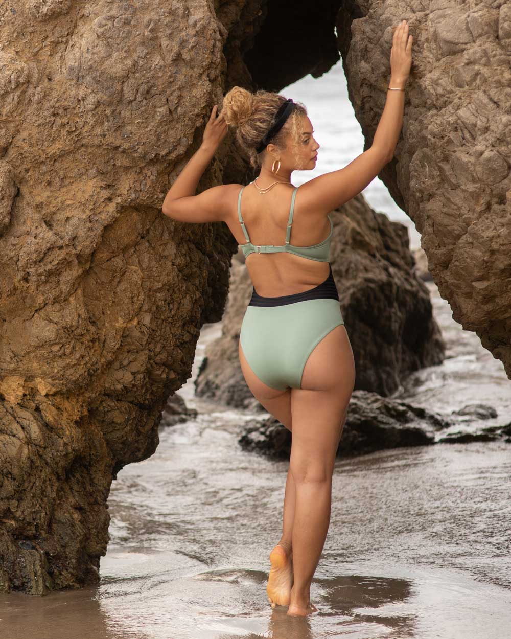 FINAL SALE Envy Push Up ® Balconette Mesh One Piece Swimwear